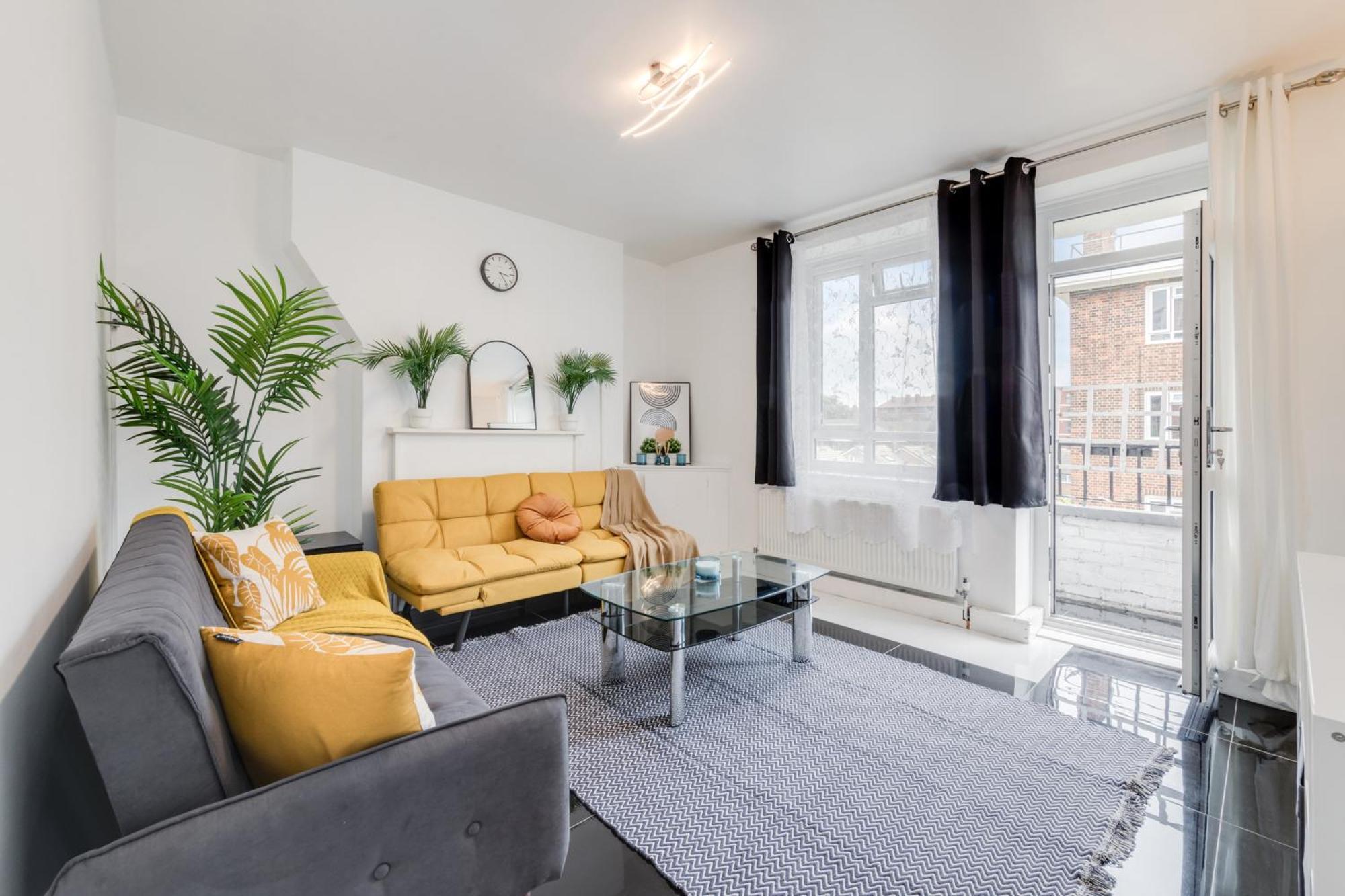 Close To The Us Embassy, 9 Elms - Spacious 1 Bed *